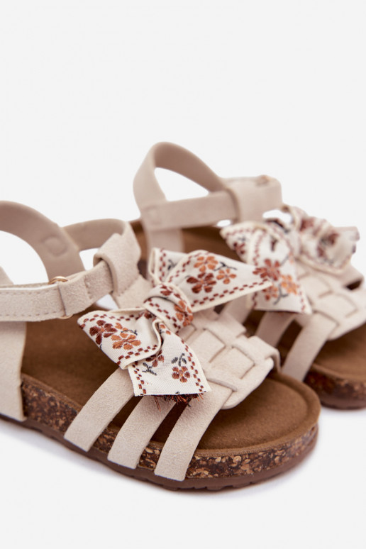Kinder sandalen met strikken in ivoor Bessa