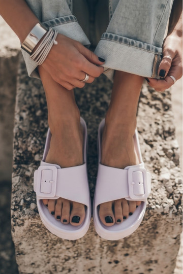 Witte dames slippers met platform en gespen Caramel 2