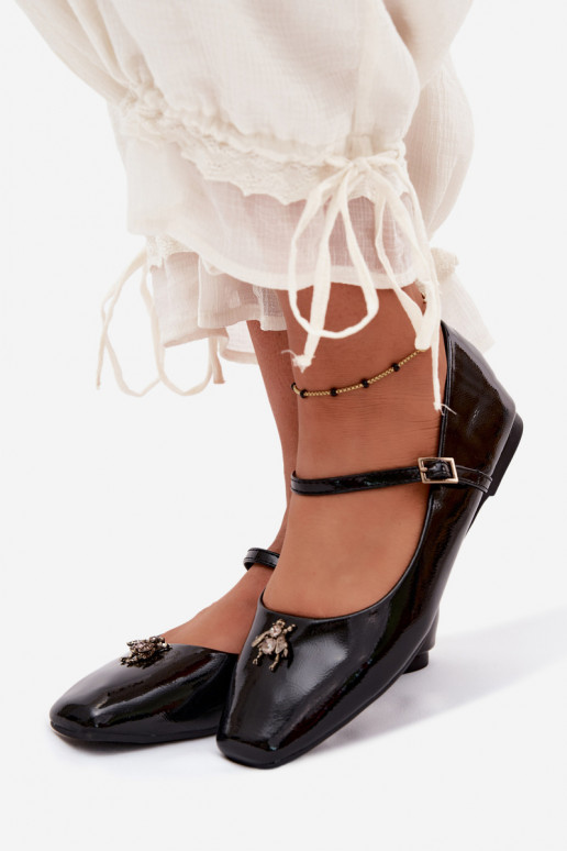 Zwarte gepatineerde ballerina's met bandjes en gesp van faux leather Pinea