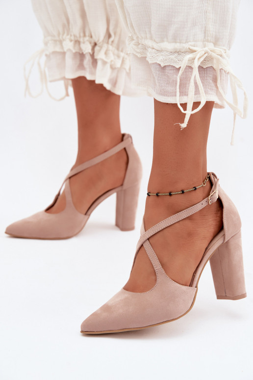 Sandkleurige sandalen met hakken en bandjes van faux suede Zazoo 1053