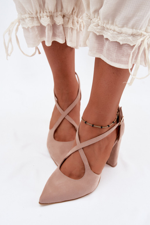 Sandkleurige sandalen met hakken en bandjes van faux suede Zazoo 1053