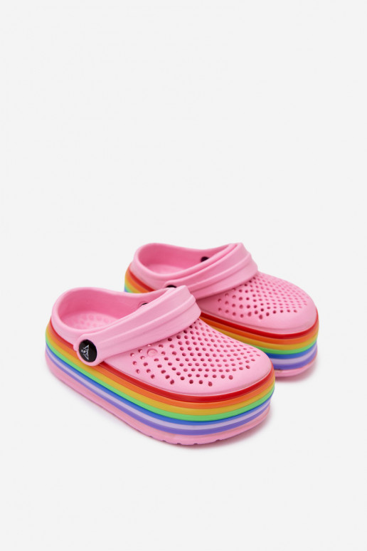 Lichte roze kinderklompen met bandjes Tansy