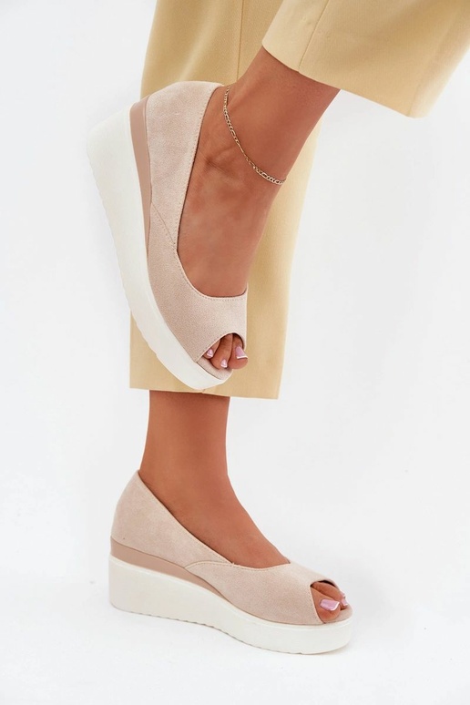 Beige dames platform sandalen van faux suede "Velira"
