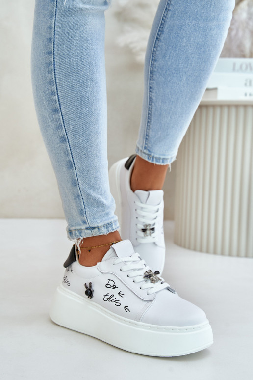 Witte sneakers van faux leer met platform en afneembare badges Vinceza 89102