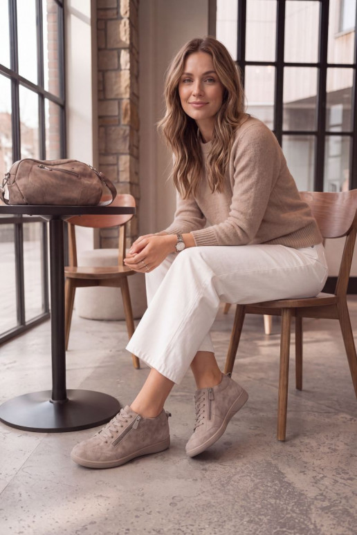 Dames schoenen in zand faux suede Brindle