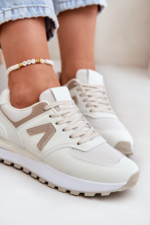 Dames sneakers van zandkleurig faux leather Berieta