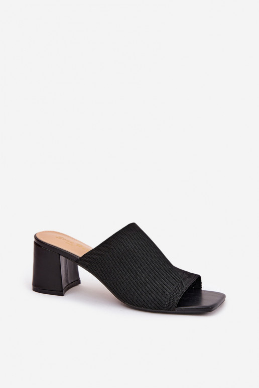 Dames slippers met hak op een blokhak in zwart INenilan