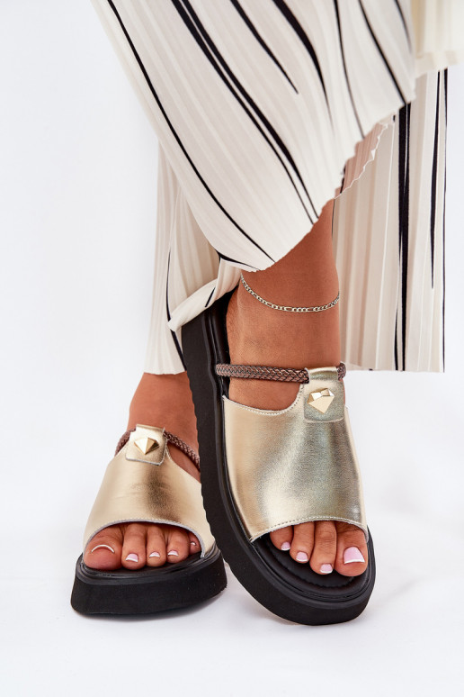 leren slippers voor dames met platform en versierde hakken in goud D&A MK51-475