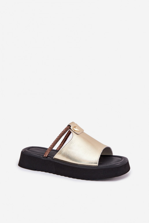 leren slippers voor dames met platform en versierde hakken in goud D&A MK51-475