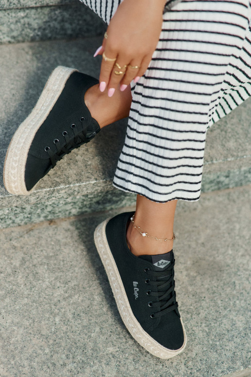 casual schoenen in zwart Lee Cooper LCIN-25-44-3216