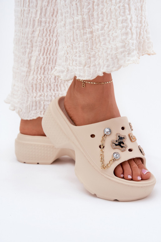 Lichte dames platformsandalen met gouden details en clips in zandkleur Ivoriel