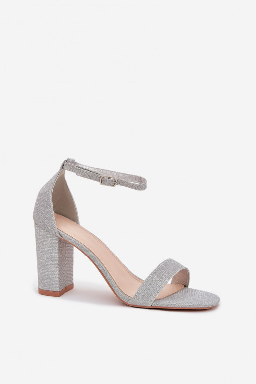 Dames sandalen met hoge hak en glans in zilver Kavina