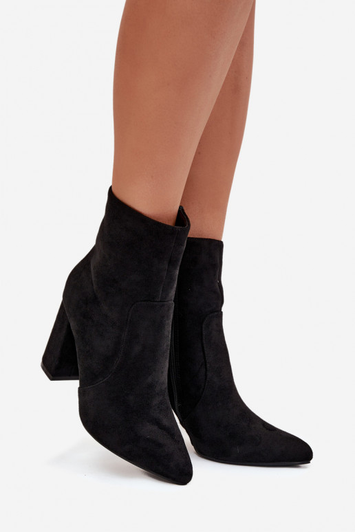 Gevoerde dames enkellaarsjes van faux suede, zwart Pralina