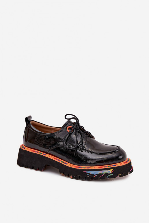 Zwarte leren schoenen met lakeffect Artiker 57C0176