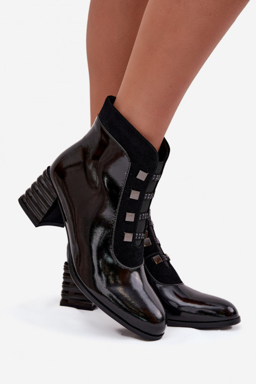Zwarte leren dames enkellaarsjes met lakeffect D&A MR52-144