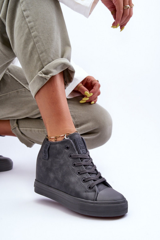 Casual schoenen van faux leather met platform in grijs Big Star MM274005