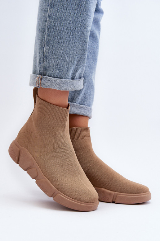 Dames sportschoenen met soktype schacht in zand Zirila