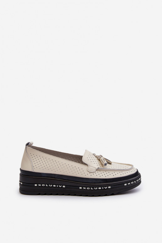 Dames mocassins van faux leather op een platform in zand Assetnima