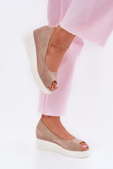 Dames sandalen met platformvan eco-suèdeu beige Velira