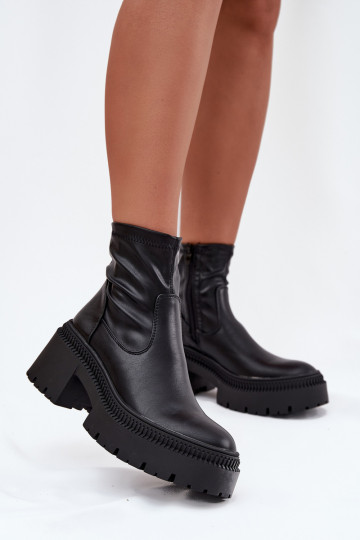 Dames enkellaarsjes op chunky hakken en platform in zwarte faux leather Elvianne 2