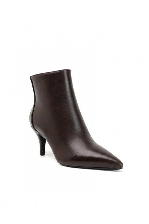 Enkellaarsjes met dunne hakken, spitse neus, in chocolade faux leather Niretta