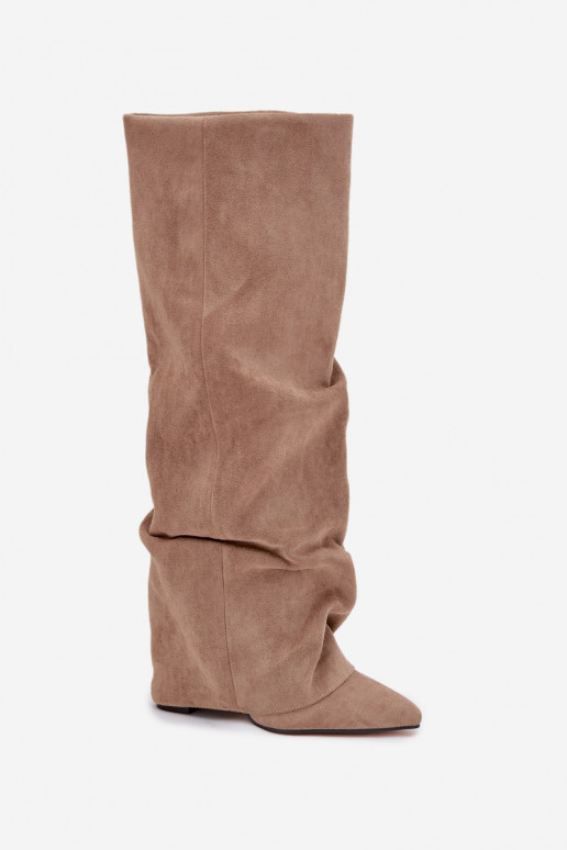 Dames lange laarzen gevoerd met inzetstukken en hakken van faux suede zand Elivira
