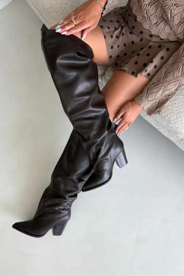 Dames lange laarzen met hak in instapmodel van chocolade faux leather Anica 2