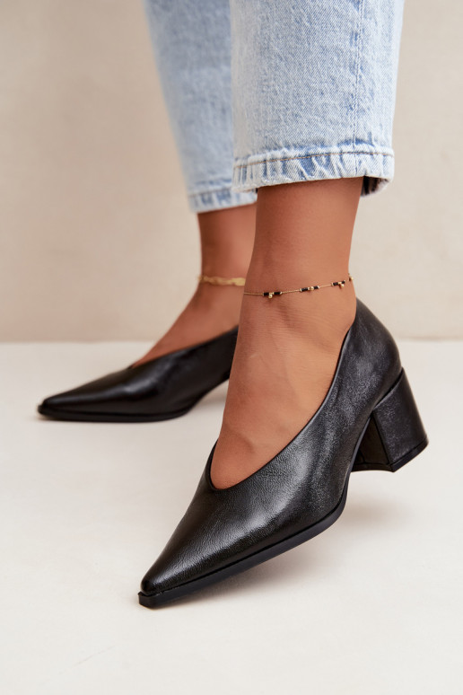 Schoenen met puntige neus en vierkante hakken van faux leather in zwarte kleur Lavisa