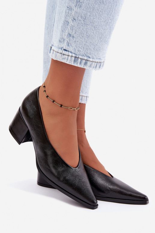 Schoenen met puntige neus en vierkante hakken van faux leather in zwarte kleur Lavisa