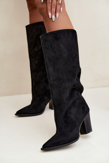 Dames kniehoge instaplaarzen met hakken in faux suede zwarte kleur Carmina 2