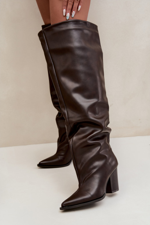 Dames lange laarzen met hak in instapmodel van chocolade faux leather Anica
