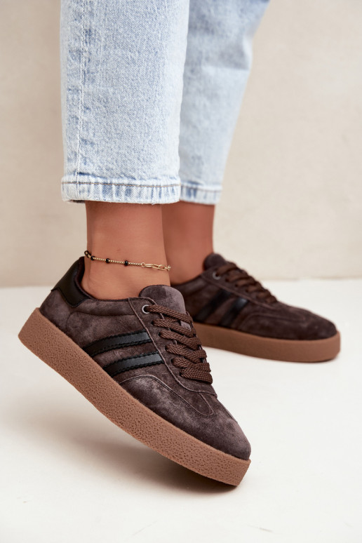 Dames sneakers in chocolade faux suede Bellmont