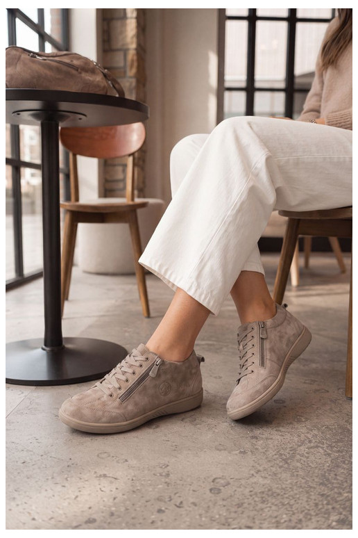 Dames schoenen in zand faux suede Brindle