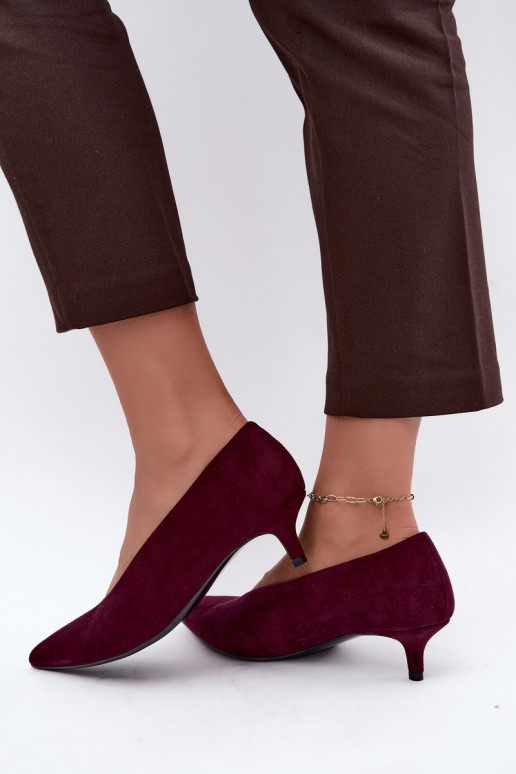 Bordeauxkleurige suède schoenen met Kitten Heel Nuretta