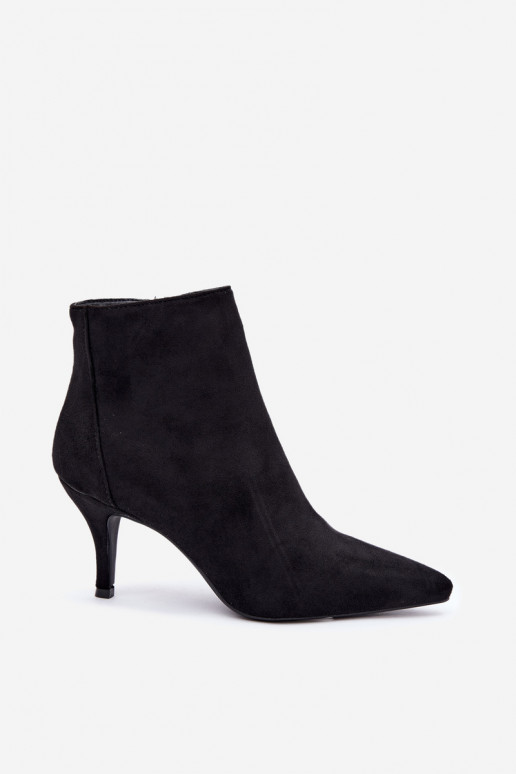 Zwarte faux suede enkellaarsjes met spitse hakken Niretta