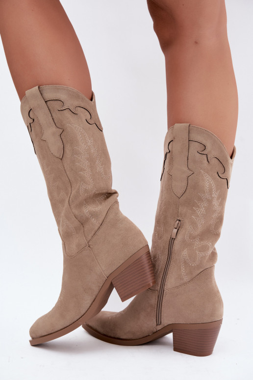 Zandkleurige faux suede cowboylaarzen met hakken Jarissa