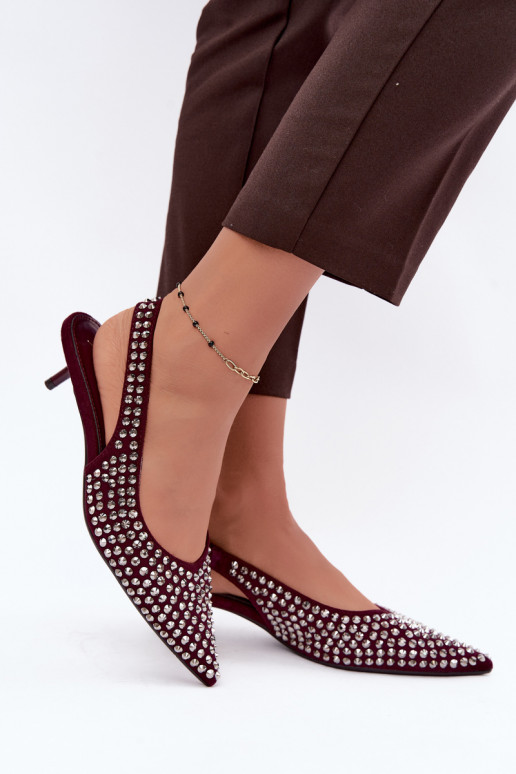Bordeaux dames sandalen met studs en een lage hak Tai turidden
