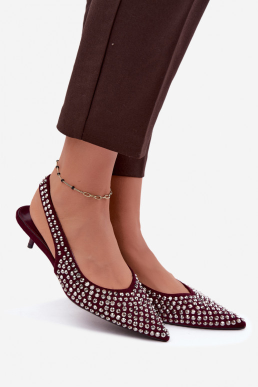 Bordeaux dames sandalen met studs en een lage hak Tai turidden