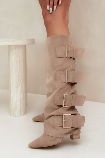 dames kniehoogte laarzen met een gestikte schacht in goudkleur met gespen van faux suede in khaki Isa