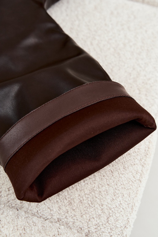 dames kniehoogte laarzen met brede hakken en decoratieve stiksels in chocolade Gresa