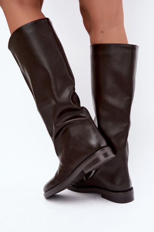 dames kniehoogte laarzen met brede hakken en decoratieve stiksels in chocolade Gresa