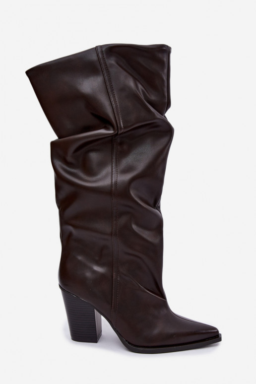 Chocolade kleurige enkellaarsjes met hakken en rimpels van faux leather Jensy