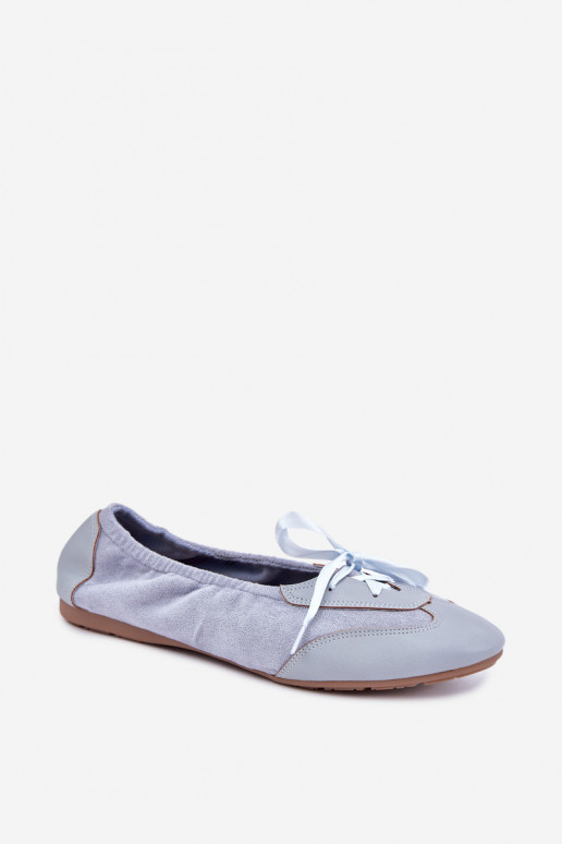 Blauwe sportieve ballerina's met stijlvolle details Peonia