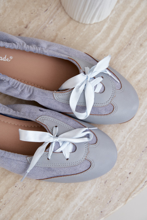 Blauwe sportieve ballerina's met stijlvolle details Peonia