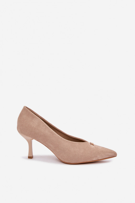 Sandalen van faux suede met gouden details in zandkleur Adessa