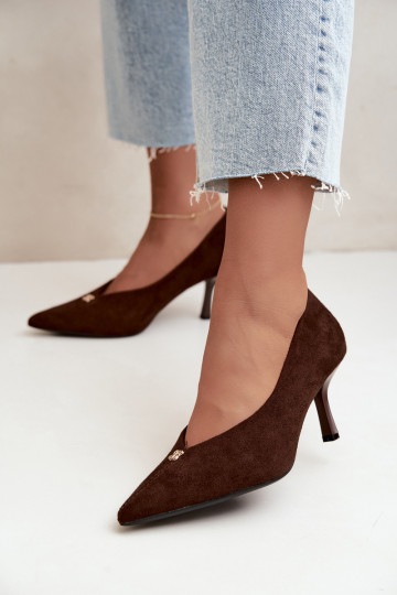 Chocolade sandalen van faux suede met gouden details Adessa