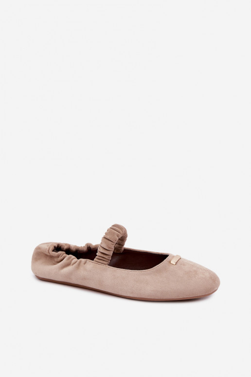 Sandalen met decoratieve details in zandkleur Brinelle
