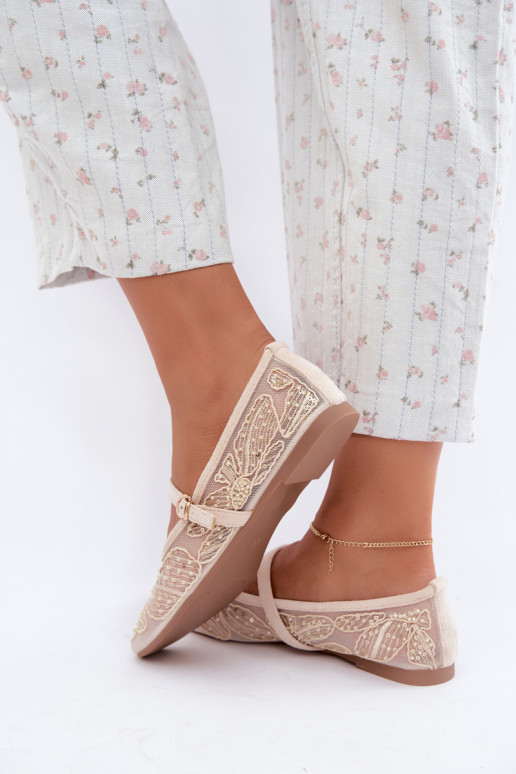 Mesh ballerina's met geborduurde bloemen en pailletten in zandkleur Caletta