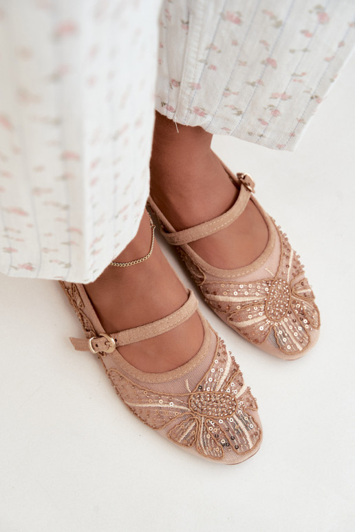 Mesh ballerina's met geborduurde bloemen en pailletten in zandkleur Caletta