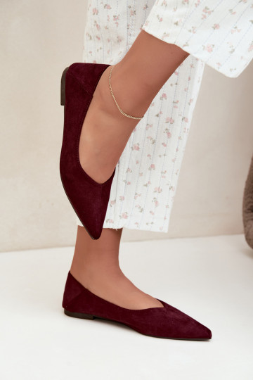 Ballerina's met spitse neuzen van faux suede in bordeauxkleur Corabella